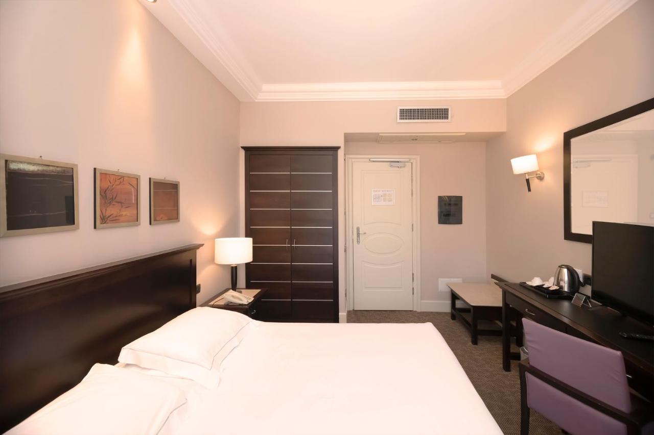 Hotel Regina Margherita Cagliari Exterior photo