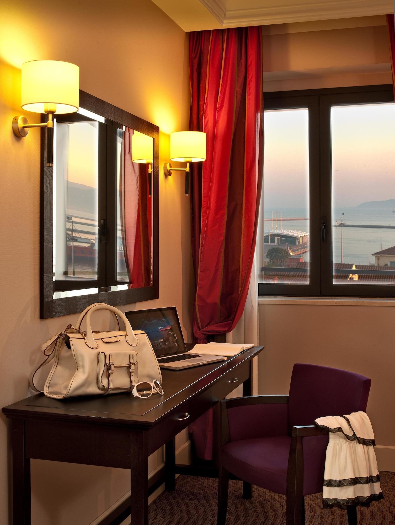 Hotel Regina Margherita Cagliari Exterior photo
