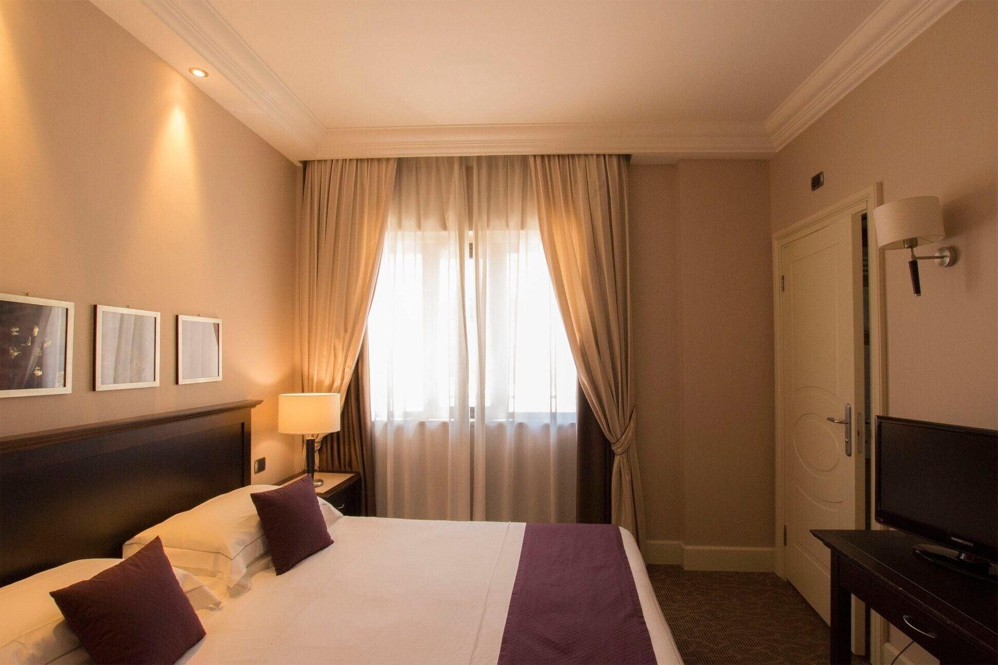 Hotel Regina Margherita Cagliari Exterior photo